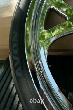 Avon Venom-X 80 / 90-21 M/C 48H Tubeless 4-Ply Motorcycle Front Tire 37718-2